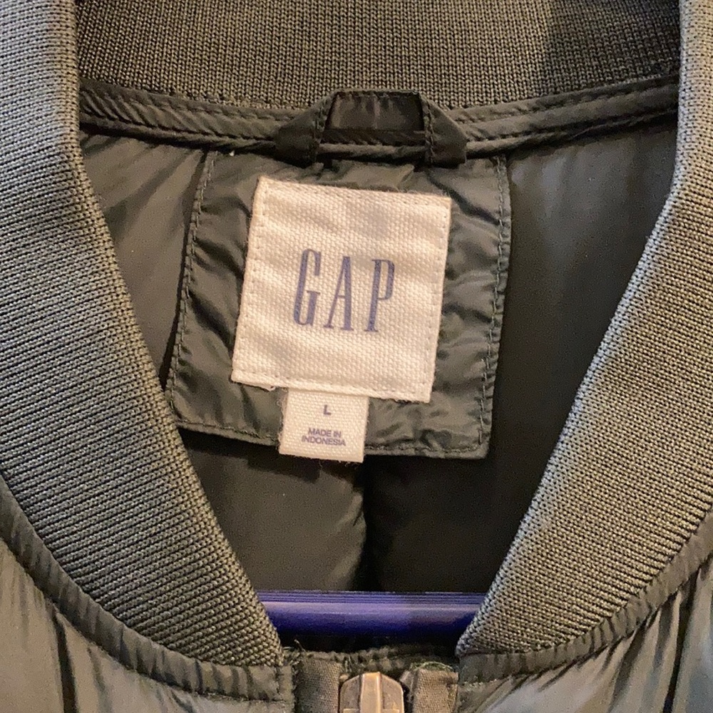 Gap Coldcontrol Max Puffer Bomber Jacket Euc - image 4